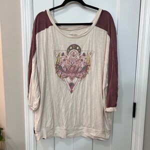 Torrid Boho Graphic Print Women's Top - Cream and Purple